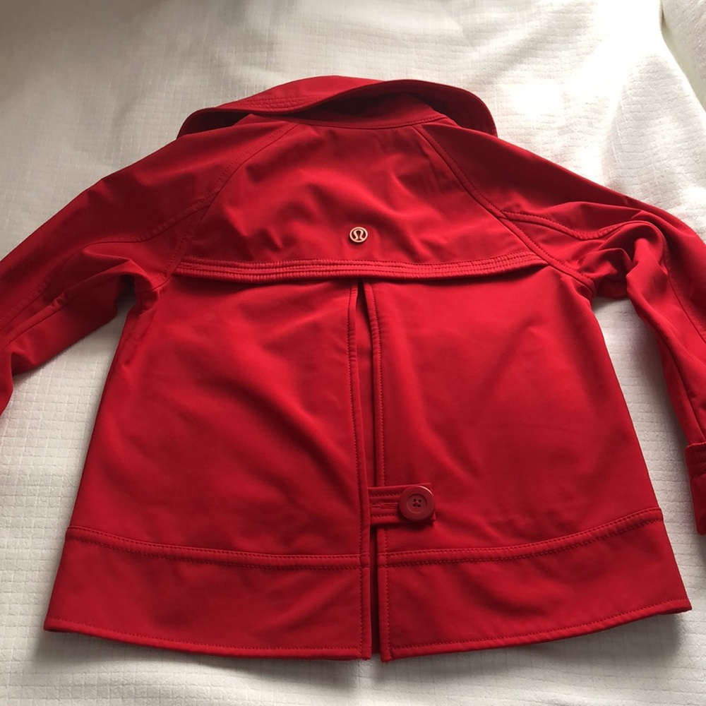 Lululemon Coco Softshell Jacket - image 4